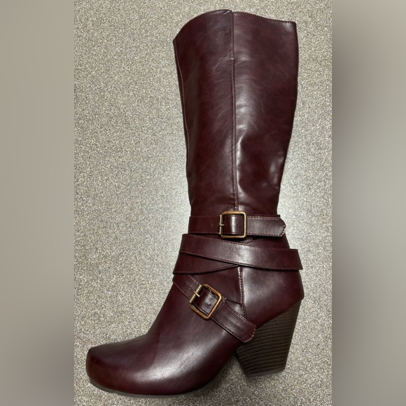 Pierre Dumas Women’s Burgundy Tall Boots size 10 - Picture 5 of 5